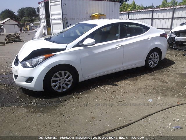 5NPDH4AE9DH183550 - 2013 HYUNDAI ELANTRA GLS/LIMITED WHITE photo 2