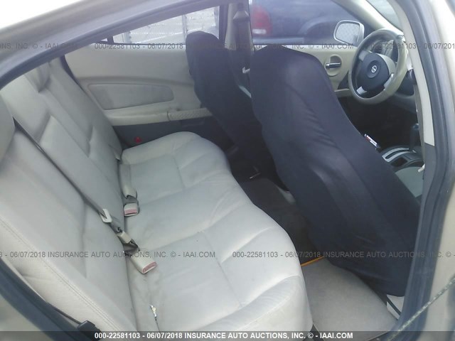 2G2WP522451148637 - 2005 PONTIAC GRAND PRIX GOLD photo 8