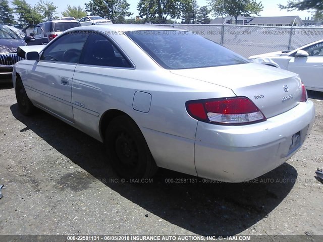 2T1CF22P2YC372118 - 2000 TOYOTA CAMRY SOLARA SE/SLE SILVER photo 3