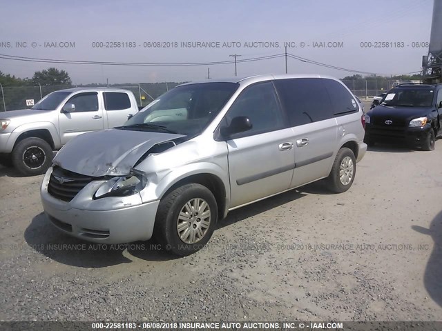 1C4GP45R15B375271 - 2005 CHRYSLER TOWN & COUNTRY  SILVER photo 2