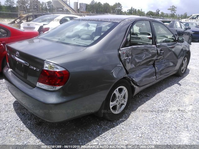4T1BE32K05U955712 - 2005 TOYOTA CAMRY LE/XLE/SE 灰色 照片 4