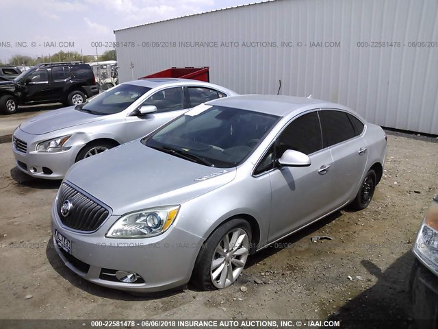 1G4PP5SK4D4221729 - 2013 BUICK VERANO SILVER photo 2