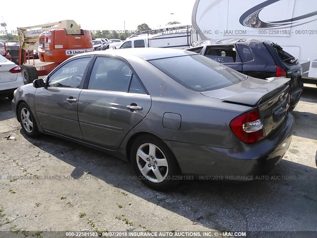 4T1BF30K12U513114 - 2002 TOYOTA CAMRY LE/XLE/SE Boz foto 3