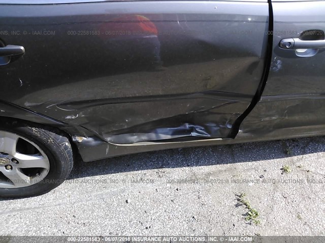 4T1BF30K12U513114 - 2002 TOYOTA CAMRY LE/XLE/SE Boz foto 6