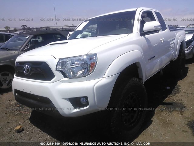 5TFTU4GN6FX076705 - 2015 TOYOTA TACOMA PRERUNNER ACCESS CAB WHITE photo 2