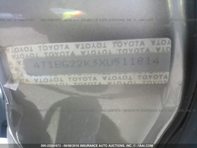 4T1BG22K3XU511814 - 1999 TOYOTA CAMRY CE/LE/XLE 灰色 照片 9