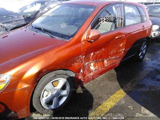 KNAFE161375007438 - 2007 KIA SPECTRA5 SX ORANGE photo 6