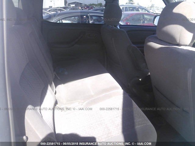 5TBET34156S558328 - 2006 TOYOTA TUNDRA DOUBLE CAB SR5 WHITE photo 8