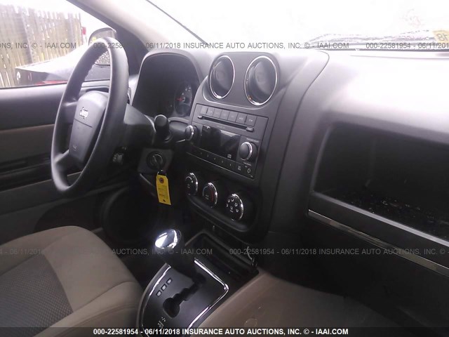 1J4NF4FB6AD592996 - 2010 JEEP COMPASS SPORT BLACK photo 5