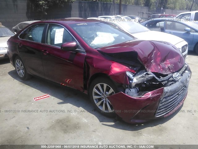 4T1BF1FK4FU956553 - 2015 TOYOTA CAMRY LE/XLE/SE/XSE 红色 照片 1