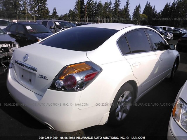 1N4AL21EX9N403121 - 2009 NISSAN ALTIMA 2.5/2.5S WHITE photo 4