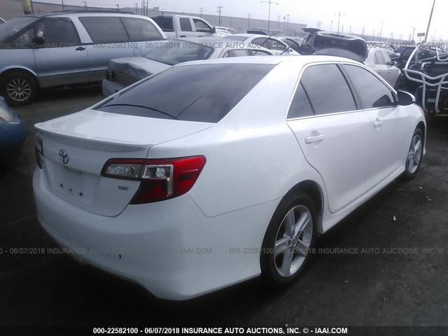4T1BF1FK6DU297761 - 2013 TOYOTA CAMRY L/SE/LE/XLE 白色 照片 4
