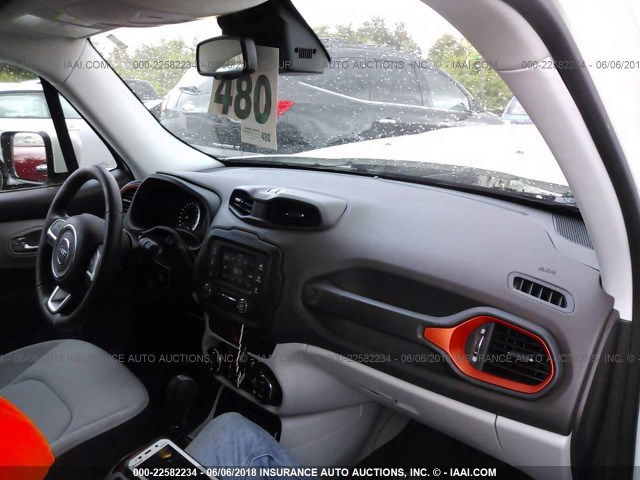 ZACCJABT3GPE18404 - 2016 JEEP RENEGADE LATITUDE WHITE photo 5