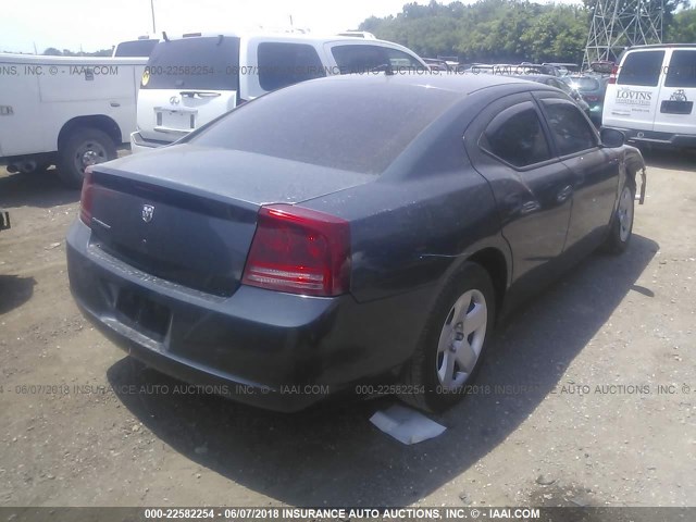 2B3KA43RX8H324119 - 2008 DODGE CHARGER GRAY photo 4