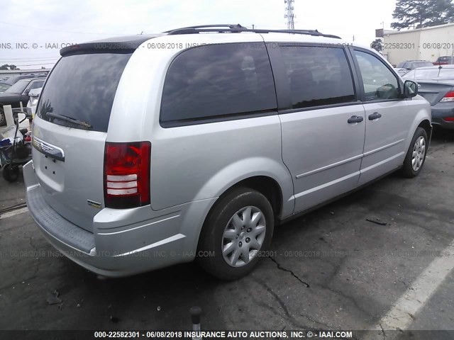 2A8HR44H38R818140 - 2008 CHRYSLER TOWN & COUNTRY LX SILVER photo 4