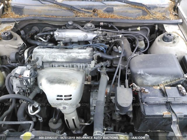 4T1BG22K8WU357308 - 1998 TOYOTA CAMRY CE/LE/XLE GOLD photo 10