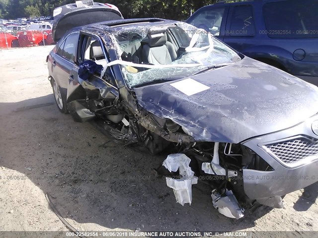 4T1BF3EK7BU231696 - 2011 TOYOTA CAMRY SE/LE/XLE GRAY photo 6