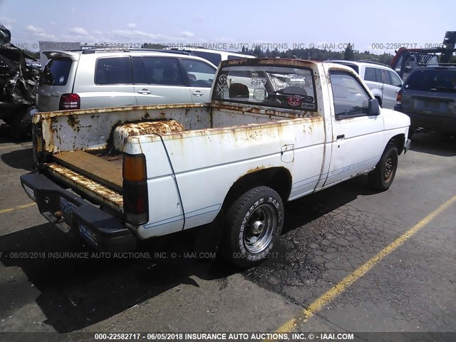 1N6ND11S2KC372728 - 1989 NISSAN D21 SHORT BED WHITE photo 4