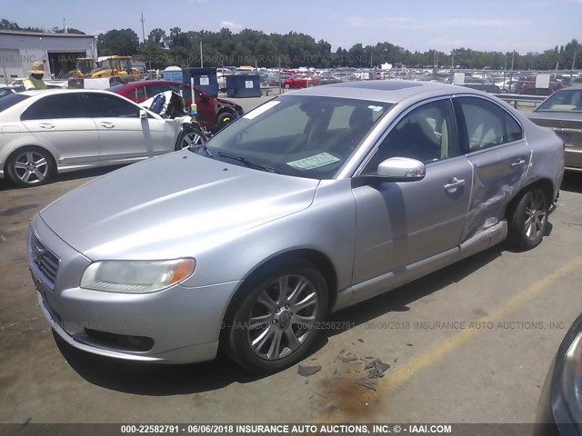 YV1AS982291101339 - 2009 VOLVO S80 3.2 SILVER photo 2