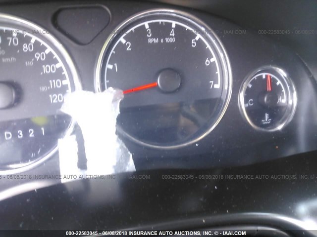 1GNDV23128D125564 - 2008 CHEVROLET UPLANDER LS WHITE photo 7