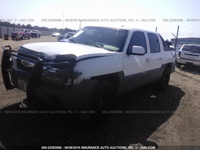 3GNEC13T82G134673 - 2002 CHEVROLET AVALANCHE C1500 WHITE photo 2