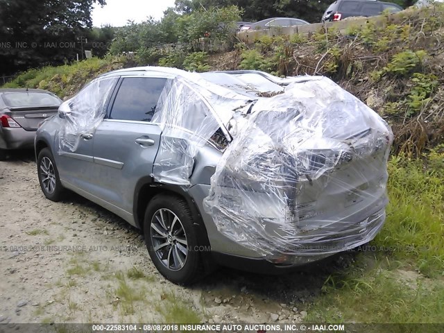 5TDJZRFH5HS438548 - 2017 TOYOTA HIGHLANDER SE/XLE SILVER photo 3