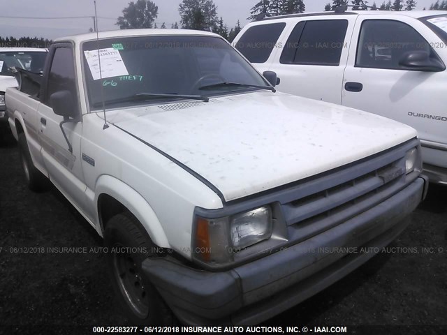 JM2UF113XK0787147 - 1989 MAZDA B2200 SHORT BED WHITE photo 1