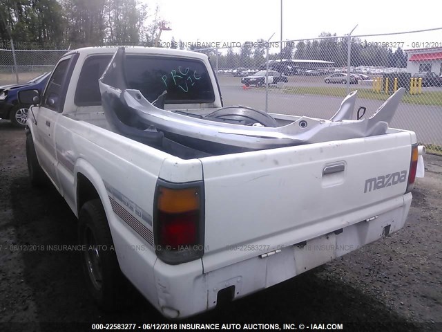 JM2UF113XK0787147 - 1989 MAZDA B2200 SHORT BED WHITE photo 3