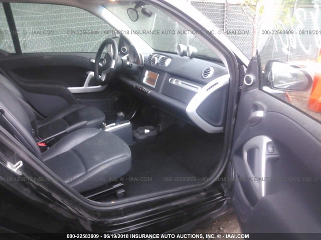 WMEEJ3BAXFK801222 - 2015 SMART FORTWO PURE/PASSION BLACK photo 5