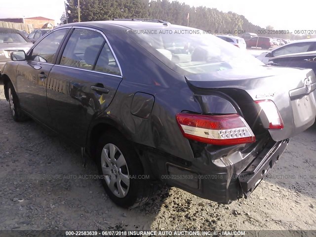 4T1BF3EK1BU693087 - 2011 TOYOTA CAMRY SE/LE/XLE GRAY photo 3