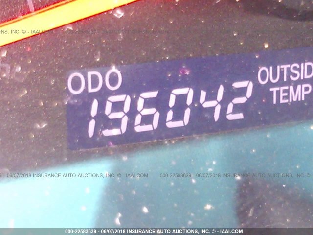 4T1BF3EK1BU693087 - 2011 TOYOTA CAMRY SE/LE/XLE GRAY photo 7