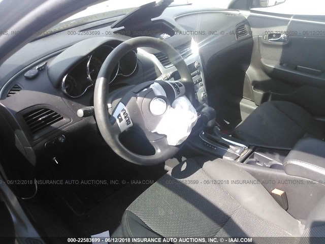 1G1ZC5EU6CF332624 - 2012 CHEVROLET MALIBU 1LT SILVER photo 5