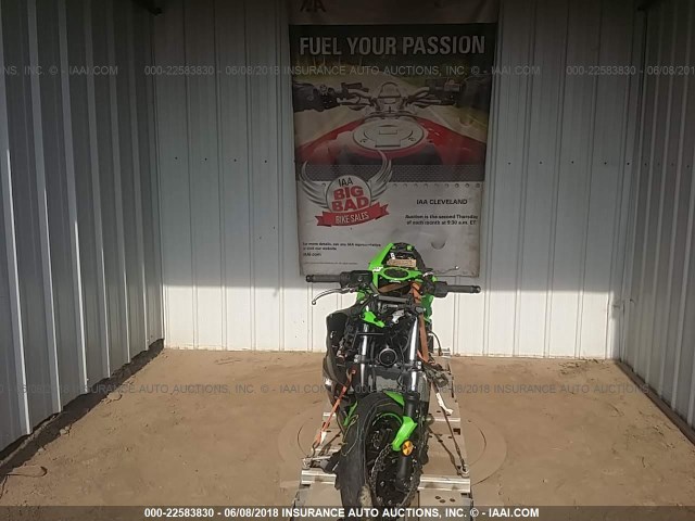 JKAEXEK17JDA12142 - 2018 KAWASAKI EX650 F GREEN photo 5