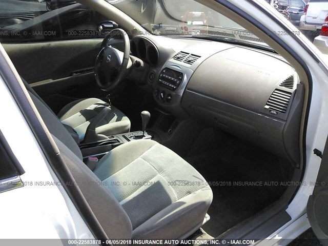 1N4AL11D92C280978 - 2002 NISSAN ALTIMA S/SL WHITE photo 5