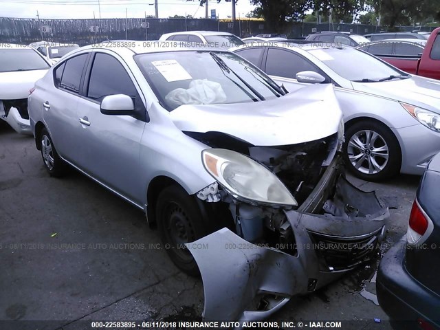 3N1CN7AP1CL837126 - 2012 NISSAN VERSA S/SV/SL SILVER photo 1