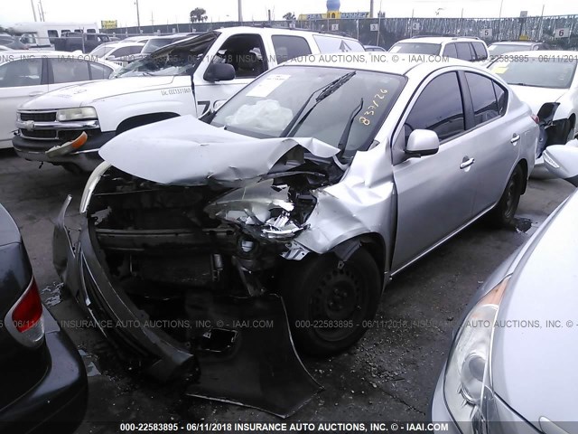 3N1CN7AP1CL837126 - 2012 NISSAN VERSA S/SV/SL SILVER photo 2