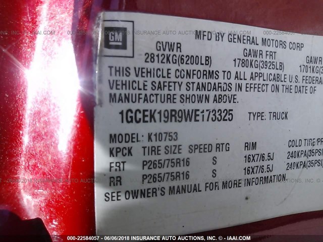 1GCEK19R9WE173325 - 1998 CHEVROLET GMT-400 K1500 RED photo 9