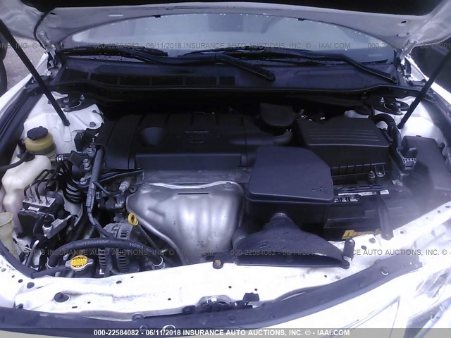 4T1BF3EK7BU695183 - 2011 TOYOTA CAMRY SE/LE/XLE თეთრი ფოტო 10
