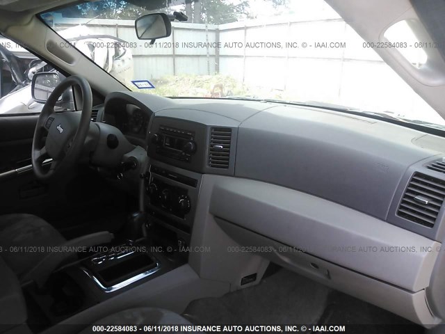 1J4GR48K75C567954 - 2005 JEEP GRAND CHEROKEE LAREDO/COLUMBIA/FREEDOM 棕色 照片 5