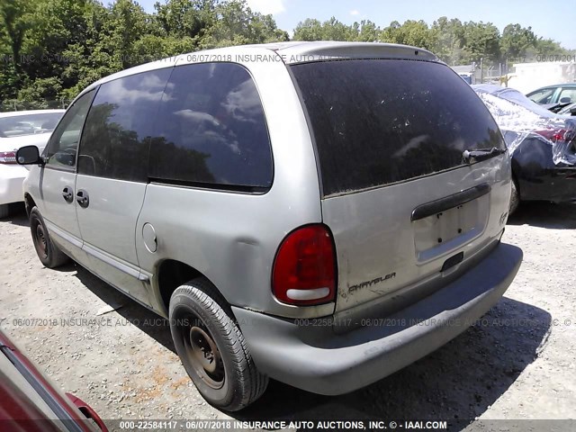 2C4FJ25B1YR881080 - 2000 CHRYSLER VOYAGER GREEN photo 3