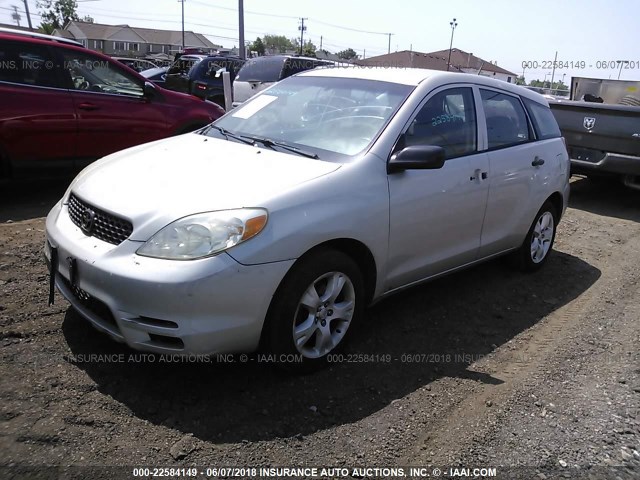 2T1KR32E93C071863 - 2003 TOYOTA COROLLA MATRIX XR SILVER photo 2