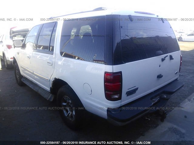1FMPU16L3YLC01276 - 2000 FORD EXPEDITION XLT WHITE photo 3