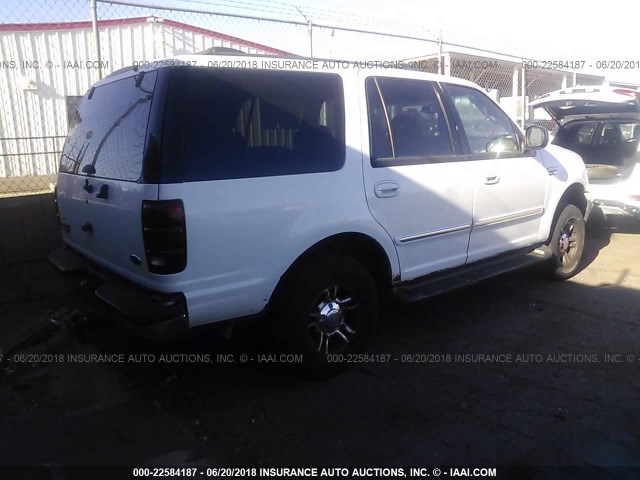1FMPU16L3YLC01276 - 2000 FORD EXPEDITION XLT WHITE photo 4