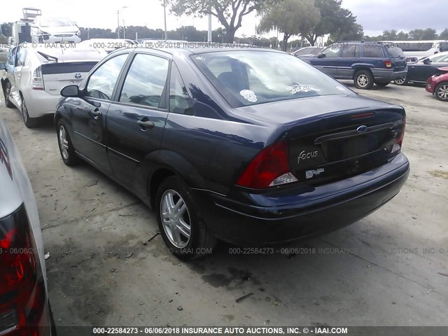 1FAFP34P32W183799 - 2002 FORD FOCUS SE/SE COMFORT BLUE photo 3