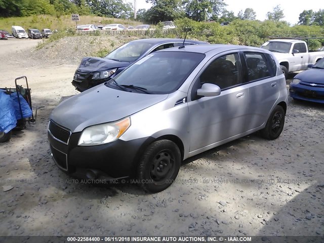 KL1TD66E89B320926 - 2009 CHEVROLET AVEO LS/LT 银色 照片 2