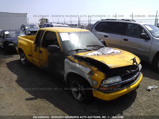 1GCCS19HX38138351 - 2003 CHEVROLET S TRUCK S10 YELLOW photo 1