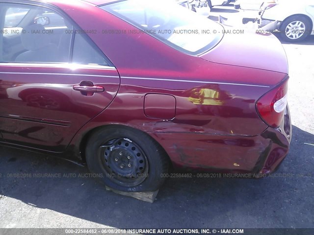 JTDBE32K020091364 - 2002 TOYOTA CAMRY LE/XLE/SE წითელი ფოტო 6