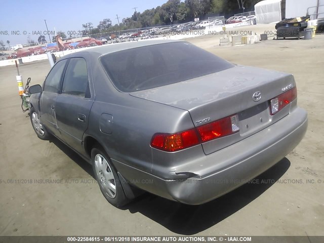 JT2BG22K1Y0508397 - 2000 TOYOTA CAMRY CE/LE/XLE GRAY photo 3
