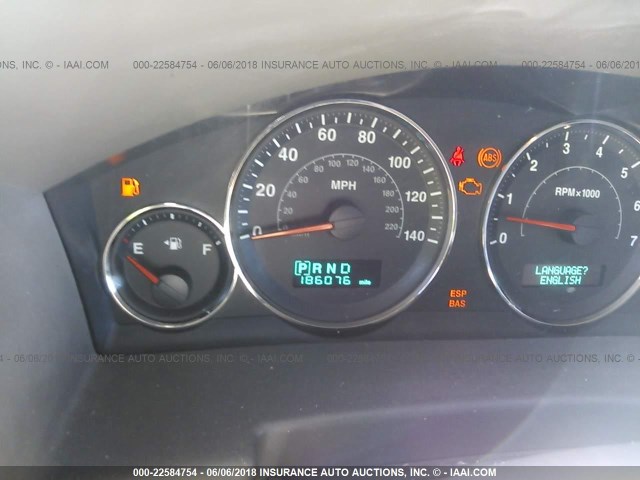 1J8HG48K86C235452 - 2006 JEEP COMMANDER ოქროსფერი ფოტო 7