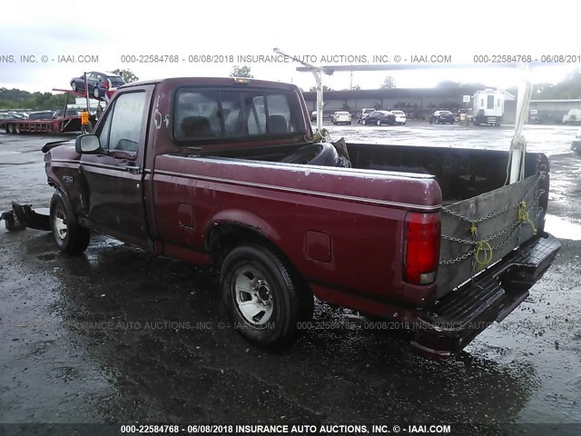 1FTDF15YXPNA81042 - 1993 FORD F150 RED photo 3